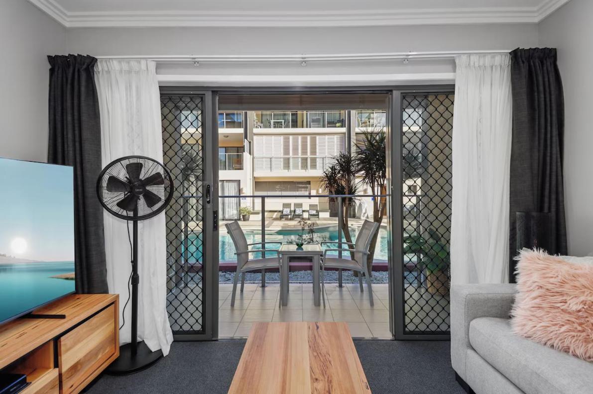 Eden By The Bay Aparthotel Hervey Bay Ngoại thất bức ảnh