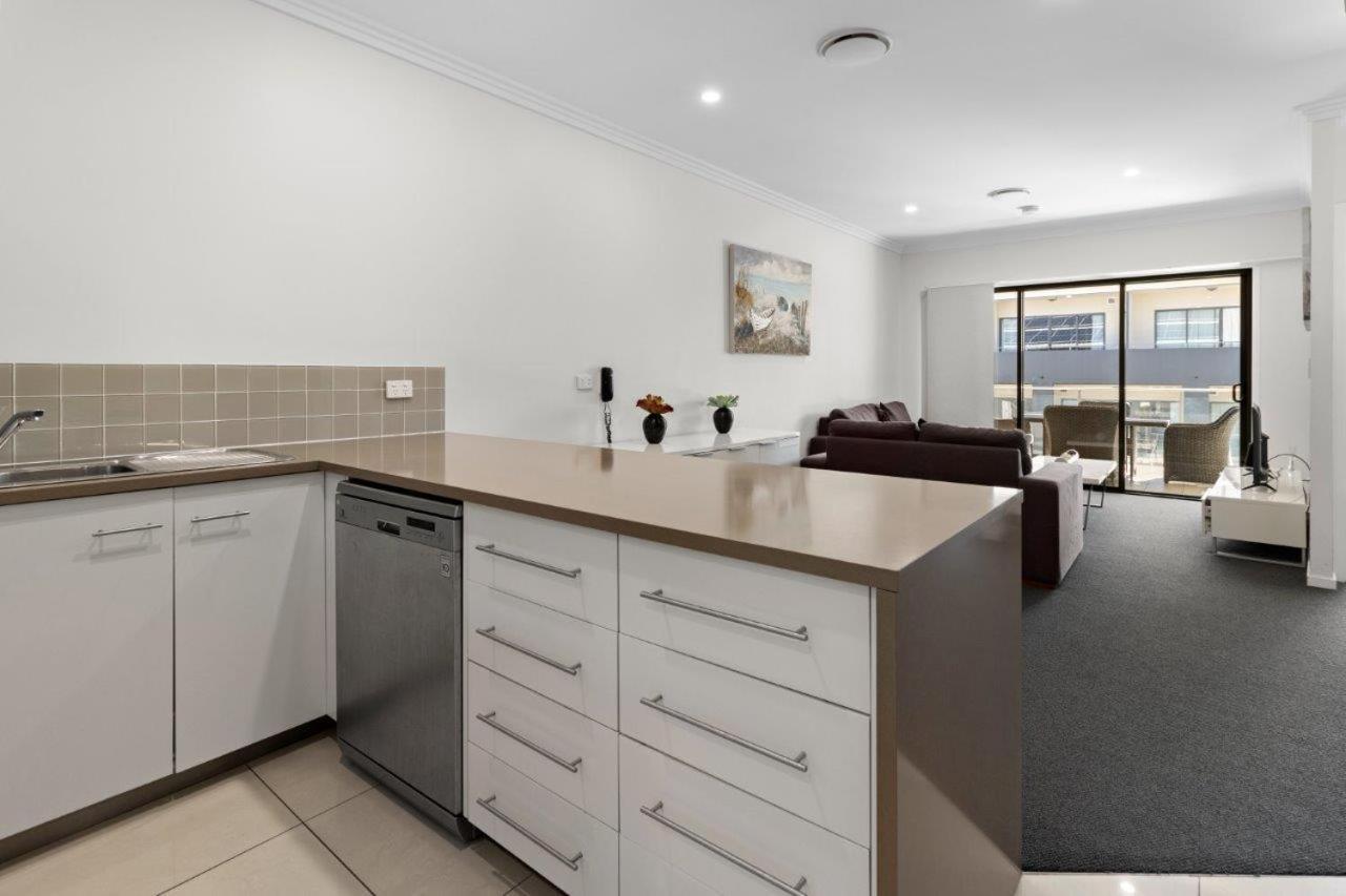 Eden By The Bay Aparthotel Hervey Bay Ngoại thất bức ảnh