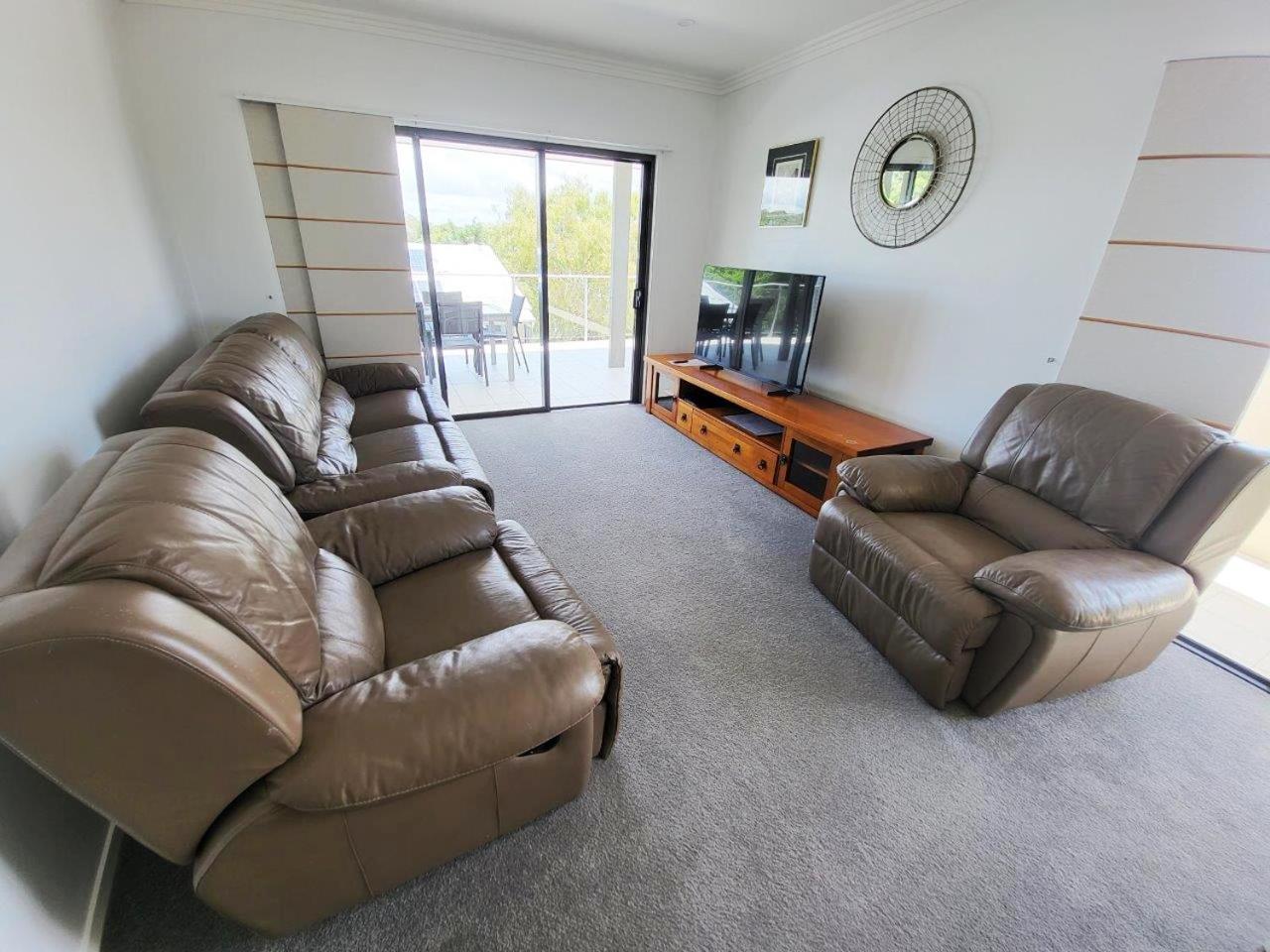 Eden By The Bay Aparthotel Hervey Bay Ngoại thất bức ảnh