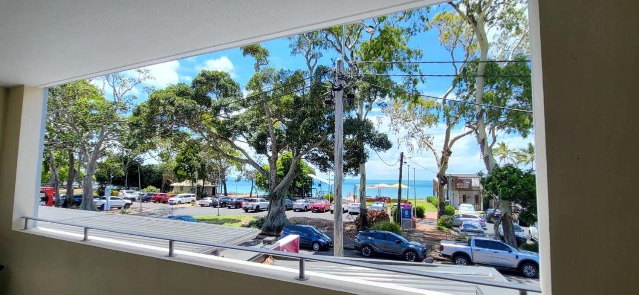 Eden By The Bay Aparthotel Hervey Bay Ngoại thất bức ảnh