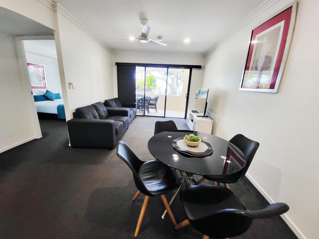 Eden By The Bay Aparthotel Hervey Bay Ngoại thất bức ảnh