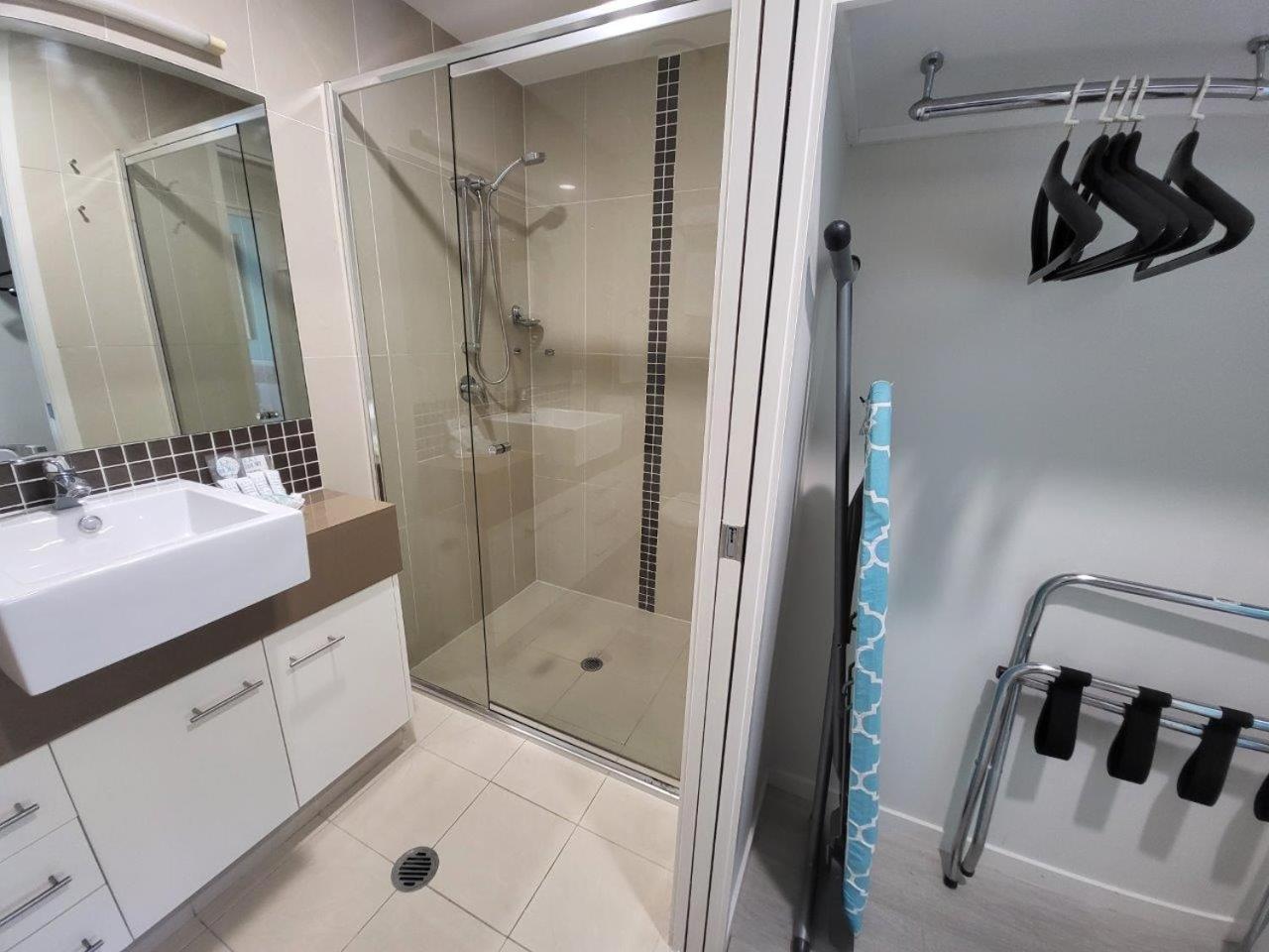 Eden By The Bay Aparthotel Hervey Bay Ngoại thất bức ảnh